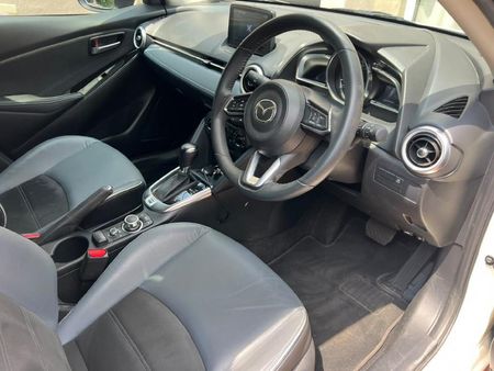 2022-Mazda-2-15-Individual-5-dr-Auto_3