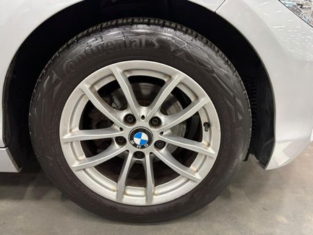 2018-BMW-1-Series-118i-5-dr-Auto_9