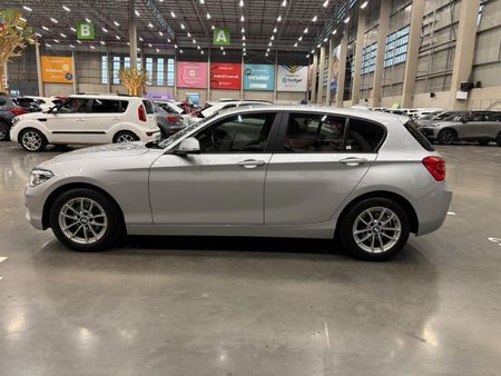 2018-BMW-1-Series-118i-5-dr-Auto_3