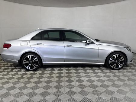 2015-Mercedes-Benz-E-Class-E-400-Avantgarde_3