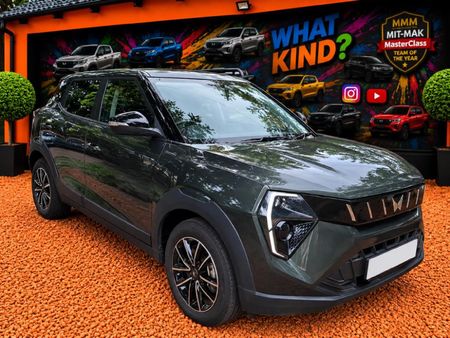 2025-Mahindra-XUV-3XO-12T-MX3-Auto_0