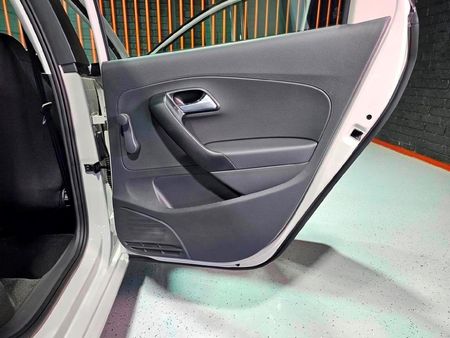 2026-Volkswagen-Polo-Vivo-14_17