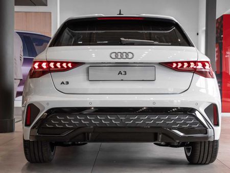 2026-Audi-A3-Sportback-35-TFSI-S-Line-Select-Tip-Auto_10