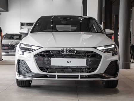 2026-Audi-A3-Sportback-35-TFSI-S-Line-Select-Tip-Auto_12