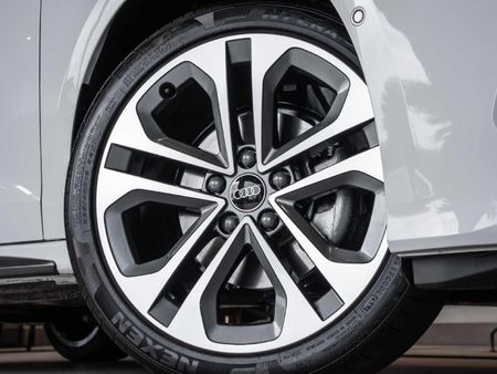 2026-Audi-A3-Sportback-35-TFSI-S-Line-Select-Tip-Auto_7