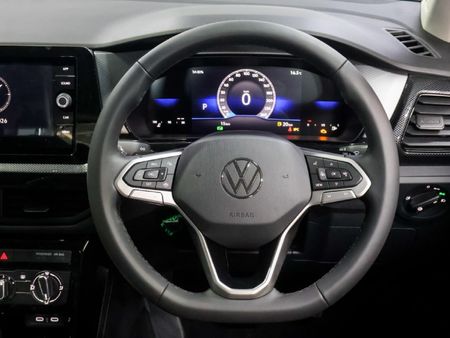 2026-Volkswagen-T-Cross-10-TSI-Life-Auto_12