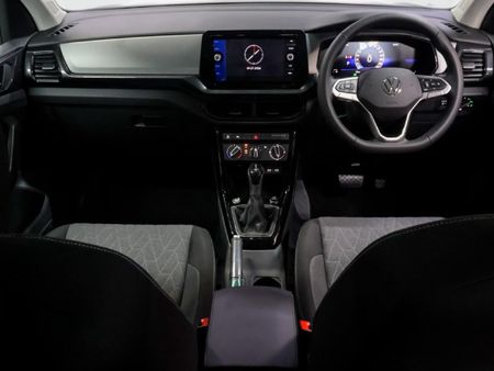 2026-Volkswagen-T-Cross-10-TSI-Life-Auto_17