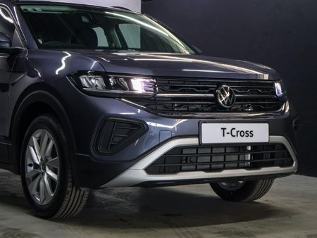 2026-Volkswagen-T-Cross-10-TSI-Life-Auto_6