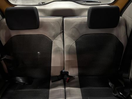 2020-Renault-Triber-10-Intens_12