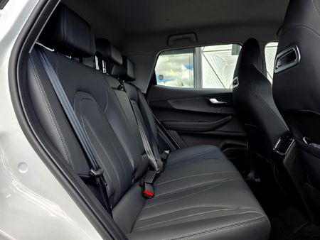 2026-Chery-Tiggo-Cross-15-Lit-CVT-Auto_6