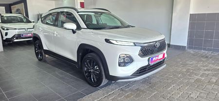 2025-Toyota-Starlet-Cross-15XS-Auto_0