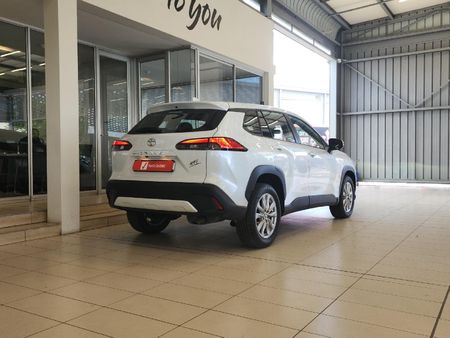 2024-Toyota-Corolla-Cross-18-XI_3