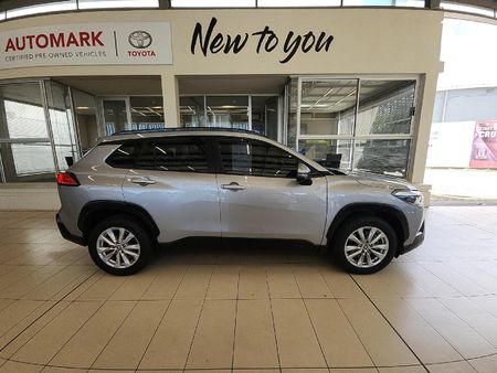 2022-Toyota-Corolla-Cross-18-XS_2