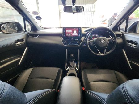 2022-Toyota-Corolla-Cross-18-XS_5