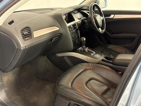 2009-Audi-A4-18-T-Auto_8