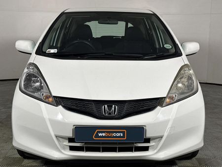 2012-Honda-Jazz-13-Comfort_1