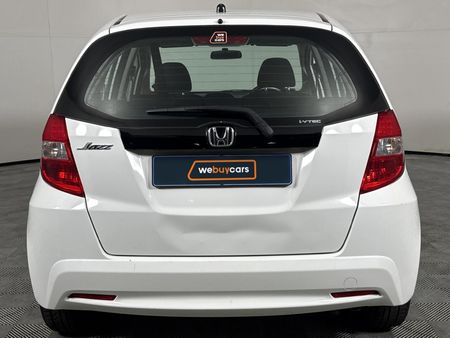 2012-Honda-Jazz-13-Comfort_4
