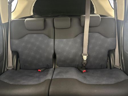 2012-Honda-Jazz-13-Comfort_8