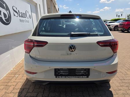 2026-Volkswagen-Polo-10-TSI-Life-Auto-DSG_2