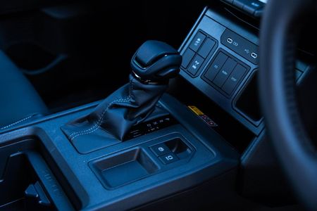 2026-Toyota-Hilux-28-GD-6-RB-Raider-X-4x4-Auto-Extended-Cab_11