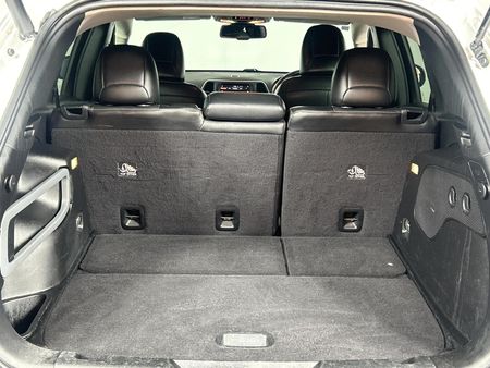 2016-Jeep-Cherokee-32-Limited-Auto_15