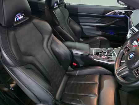 2021-BMW-M4-Coupe-Competition_16