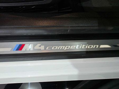 2021-BMW-M4-Coupe-Competition_19