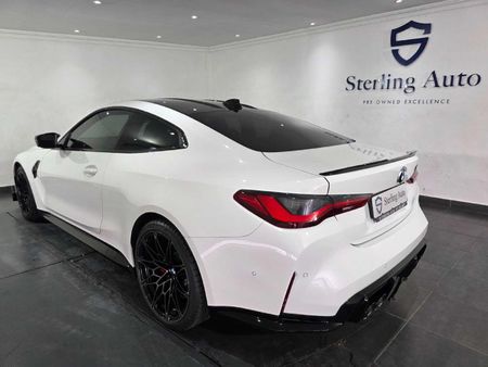 2021-BMW-M4-Coupe-Competition_5