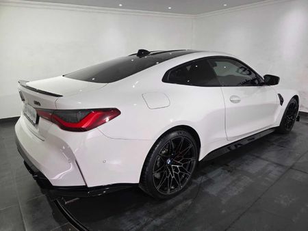 2021-BMW-M4-Coupe-Competition_8