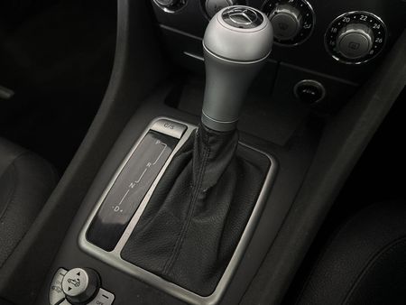 2006-Mercedes-Benz-SLK-200-Kompressor-Auto_9