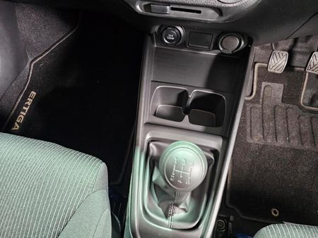 2026-Suzuki-Ertiga-15-GA_13