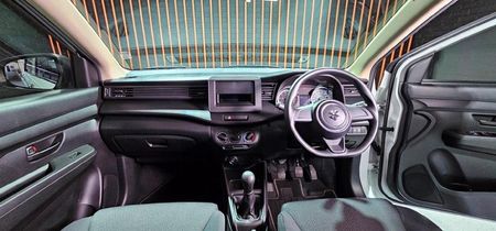 2026-Suzuki-Ertiga-15-GA_19