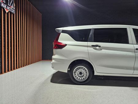 2026-Suzuki-Ertiga-15-GA_24