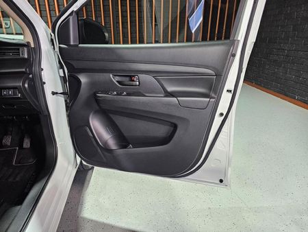 2026-Suzuki-Ertiga-15-GA_6