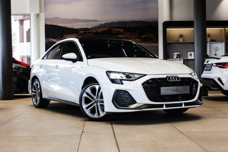 2026-Audi-A3-35-TFSI-S-Line-Auto_0