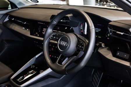 2026-Audi-A3-35-TFSI-S-Line-Auto_10