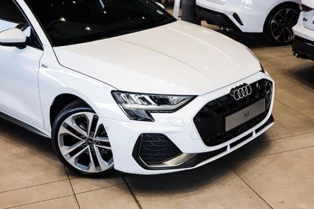 2026-Audi-A3-35-TFSI-S-Line-Auto_2