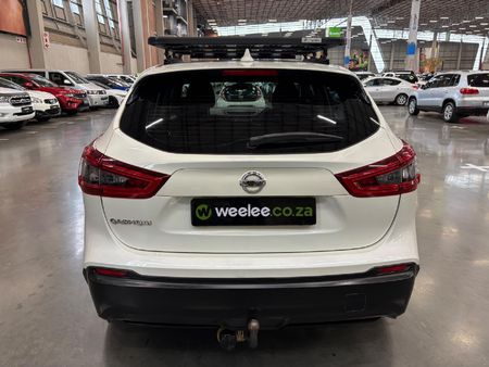 2018-Nissan-Qashqai-12T-Visia_5