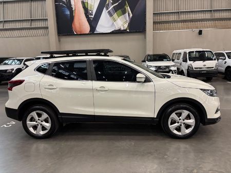 2018-Nissan-Qashqai-12T-Visia_7