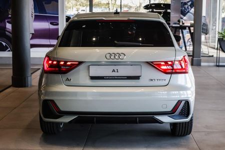 2026-Audi-A1-Sportback-10-TFSI-S-Line-Auto-30-TFSI_10