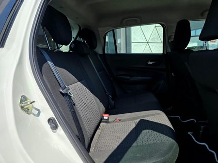 2026-Suzuki-Swift-12-GLX-Auto_10