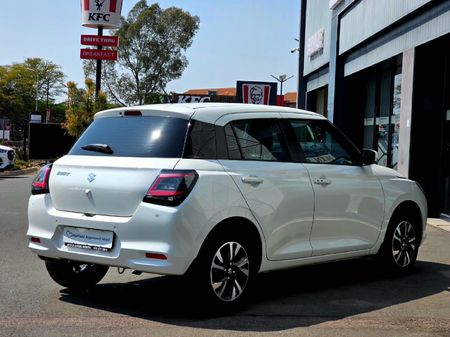 2026-Suzuki-Swift-12-GLX-Auto_3