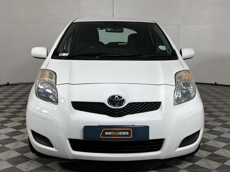 2009-Toyota-Yaris-T3-5-dr_1