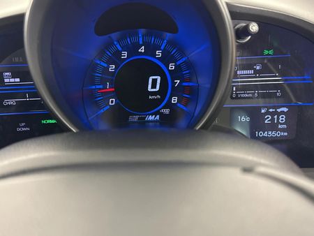 2016-Honda-CR-Z-15_6