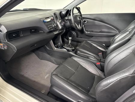 2016-Honda-CR-Z-15_7