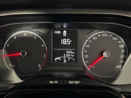 2018-Volkswagen-Polo-10-TSI-Trendline_7