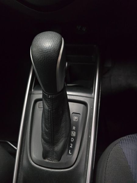 2021-Toyota-Starlet-14-XS-Auto_12