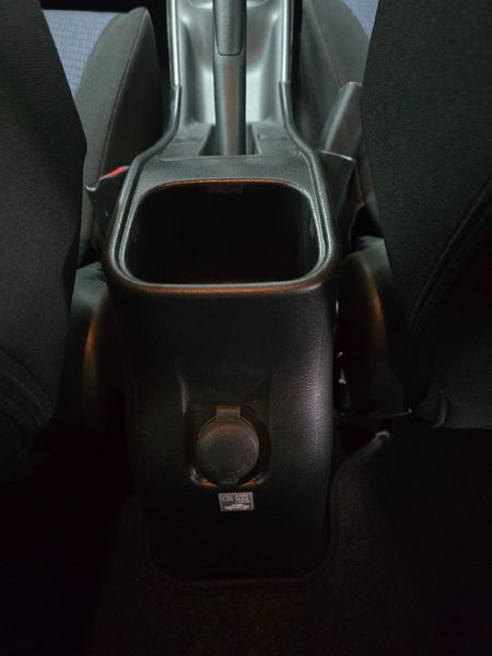 2021-Toyota-Starlet-14-XS-Auto_8
