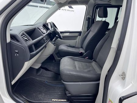 2018-Volkswagen-Transporter-CrewBus-20-TDI-LWB_6