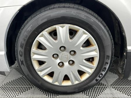 2007-Honda-Civic-18-LXi-Sedan_15